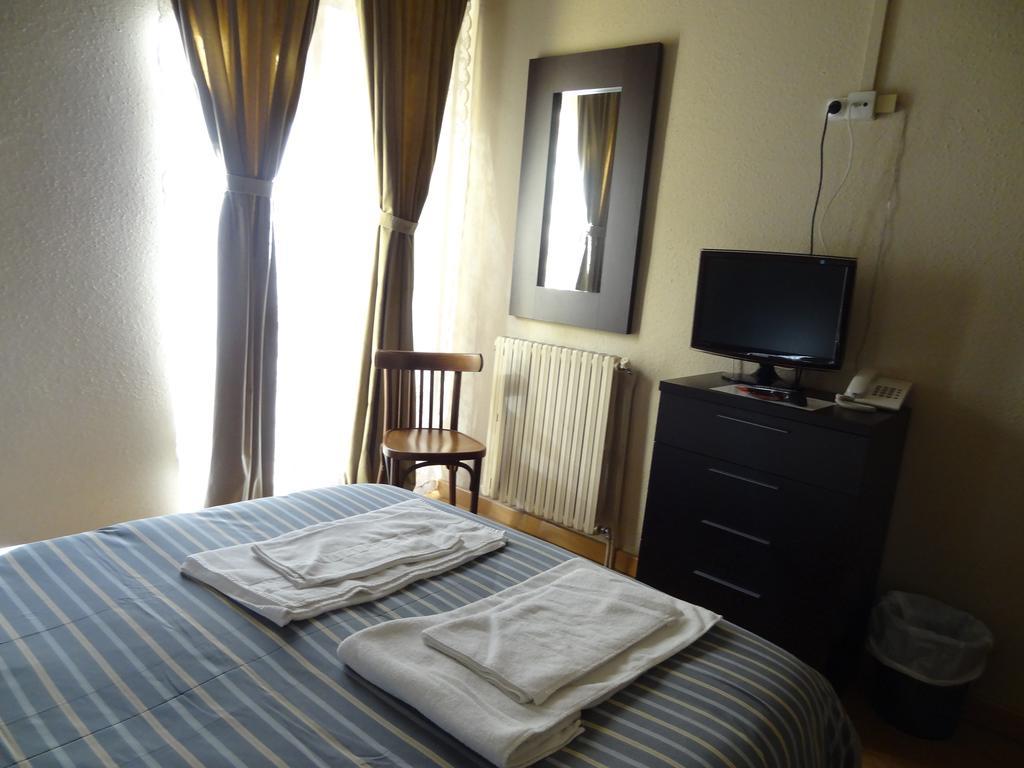 Hostal Cal Forner Ξενοδοχείο Ανδόρρα λα Βέγια Εξωτερικό φωτογραφία
